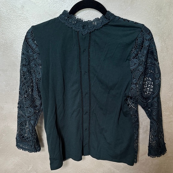 Elegant James Coviello Lace Medallion Women's Blouse sz small - Picture 4 of 5